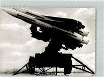 Rakete auf Träger HAWK Waffe Foto AK