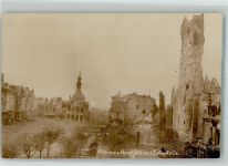80200 Peronne Foto AK Kirche Hauptplatz zerstört