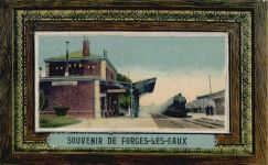 76440 Forges-les-Eaux - Forges-les-Eaux (Frankreich) Leporello Bahnhof, Eisenbahn I-II (Ecken abgestossen, Klebereste VS, fleckig RS)