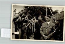 W8240 Berchtesgaden Sammelbild Der Führer mit begeisterten Besuchern Album Nr. 8 Deutschland erwacht Nr. 205 Hitler KEINE AK