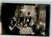 Frauen Tracht Zylinder gedeckter Tisch Privatfoto AK