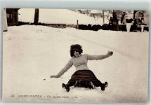 Schlitten Frau Wintersport