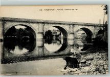 47250 Argenton - Eisenbahnbrücke Waschfrauen