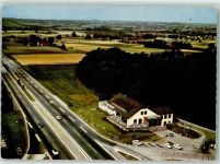 32049 W4900 Herford Foto AK Bundesautobahn Raststätte Gasthaus Auto Autobahn