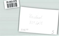 77716 W7612 Haslach im Kinzigtal FOTO KEINE AK Gasthaus zur Ratsstube Brunnen Auto Wappen Wandmalerei Tracht Fahrrad Ort handschriftlich Foto Original aus Archiv eines Ansichtskartenverlags