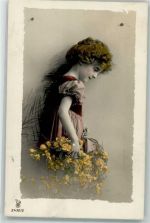 Serie 2430/2 Mädchen Kind mit Blumen Passepartout koloriert Rotophot 1909 Foto AK