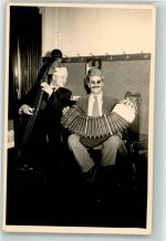Fasching Musiker Cellist Foto Umbach, Berlin-Charlottenburg Ziehharmonika Privatfoto KEINE AK
