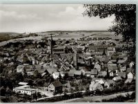 74736 W6969 Hardheim , Odenw Foto AK mit der Kirche St. Alban und dem Steinernem Turm
