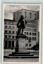 O4002 Halle Saale Haendel vor dem neuen Rathaus Denkmal