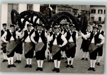 83527 W8092 Haag , Oberbay Foto AK Tracht Schäfflertanz