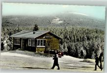 38667 W3396 Torfhaus , Harz Winter Gasthaus Brockenstube mit dem Brocken