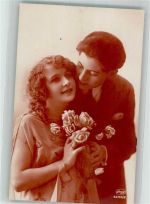 Junger Mann mit seiner Liebsten Rosen Nr. 63100/6 Amag