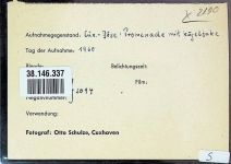 27472 W2190 Döse FOTO KEINE AK Foto montiert auf Karton Promenade Kugelbake