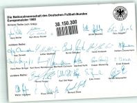 Die deutsche Nationalmannschaft Europameister Rückseite mit aufgedruckten Autogrammen Fußballmannschaft 1980 FOTO KEINE AK