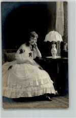 Margarete Rößler Tänzerin im Kostüm Reifrock Tanz Foto AK