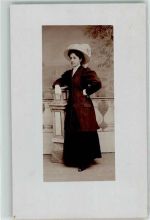 Frau Privatfoto Gebrauchsspuren