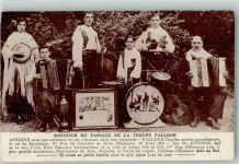 Fallone Musikgruppe Akkordeon Geige Schlagzeug Banjo Ziehharmonika