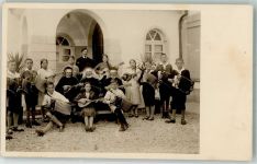 Nonnen Kinder Mandoline Gitarre Ziehharmonika Privatfoto AK