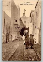 Tetuan - Gasse Tracht Calle del Barrio moro