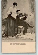 Frau Mann Musizieren Streichinstrument