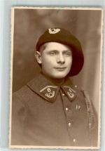 Uniform Mütze mit Posthorn Postbote Foto AK
