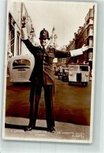 London Im Dienst in Ludgate Hill Oldtimer Valentine u. Sons K. 6277 Polizei