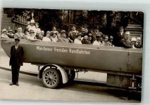 W8000 München Cabriolet Rundfahrten Frauen Omnibus