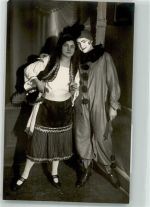 Zwei verkleidete Frauen als Spanierin und Clown beim Fasching Karneval Privatfoto AK