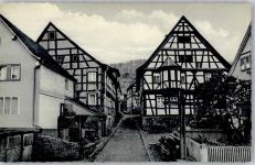 64747 W6127 Neustadt , Odenw - Altdeutsches Haus mit dem Wahrzeichen der Gerichtsbarkeit