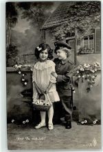 Blumen Kinder in Uniform