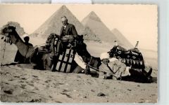 Max und Ernst Kamel Pyramide Foto AK