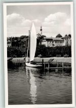 82319 W8130 Starnberg Foto AK Segelboot an der Seepromenade
