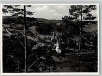 91286 W8571 Obertrubach - Panorama des Ortes mit der Pfarrkirche St. Laurentius und Friedhof