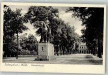 19288 O2800 Ludwigslust , Meckl Foto AK Reiter- Denkmal