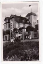 Scharbeutz mit Palm Beach Hotel ungelaufen Gute Erhaltung.