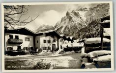82481 W8102 Mittenwald Winter Dorfstraße Fotograf Rudolf Rudolphi