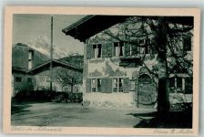 82481 W8102 Mittenwald - Fassadenmalerei und der Wetterstein