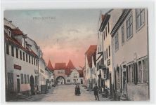 Prichsenstadt. Straßenpartie mit Personen ungelaufen Radierspuren Rückseite, sonst gut erhalten