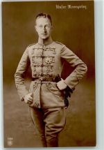 in Uniform mit Orden Verlag NPG 5424 AK Adel Kronprinz Wilhelm 1916 Foto AK
