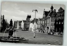 25813 W2250 Husum , Nordsee - am Markt Oldtimer