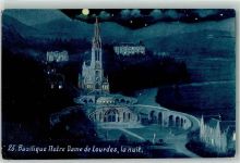65100 Lourdes Gebrauchsspuren Basilique Notre Dame bei Nacht
