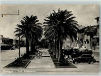 55049 Viareggio Foto AK Viali Lungomare Auto Oldtimer