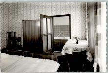 88512 W7947 Mengen , Württ FOTO KEINE AK Hotel Baier Gästezimmer Foto Original aus Archiv eines Ansichtskartenverlags Ort handschriftlich