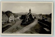 94249 W8373 Bodenmais Foto AK Marktplatz mit Kirche Mariä Himmelfahrt und Silberberg