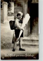 Schultüte Schule Kind erster Schultag