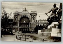 Budapest Foto AK Ost- Bahnhof Denkmal