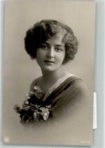 Frau Nr. 12713 NPG