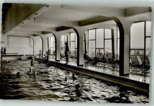 23743 W2433 Grömitz Foto AK Schwimmbad im Kurmittelhaus