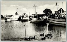 18375 O2383 Ostseebad Prerow Foto AK Hafen Dampfer