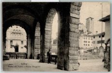 32032 Feltre - Portici del Teatra e Piazza Maggiore